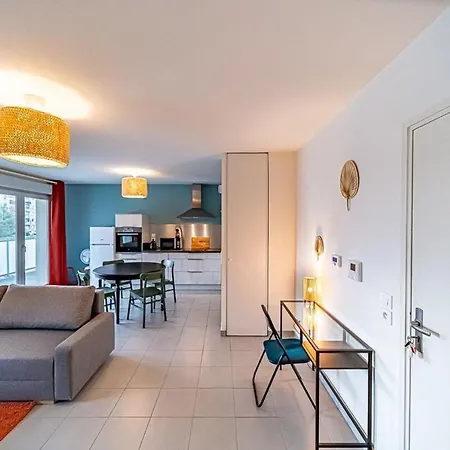 Appartamento Le Venissieux-spacieux 4 Pers Avec Balcon Parking Vénissieux